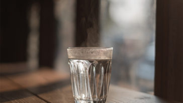 Why it's better to drink warm water, not cold.