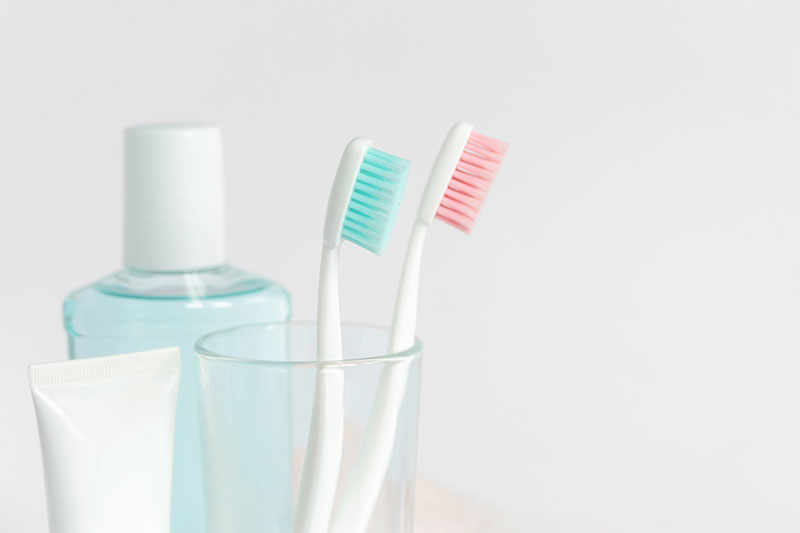 Fluoride toothbrush