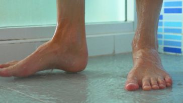 These Are the Only 3 Body Parts You Need to Wash Every Day