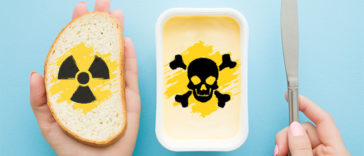 10 Most Toxic And Dangerous Foods That Cause Cancer Which Should Never "Get In Your Mouth"