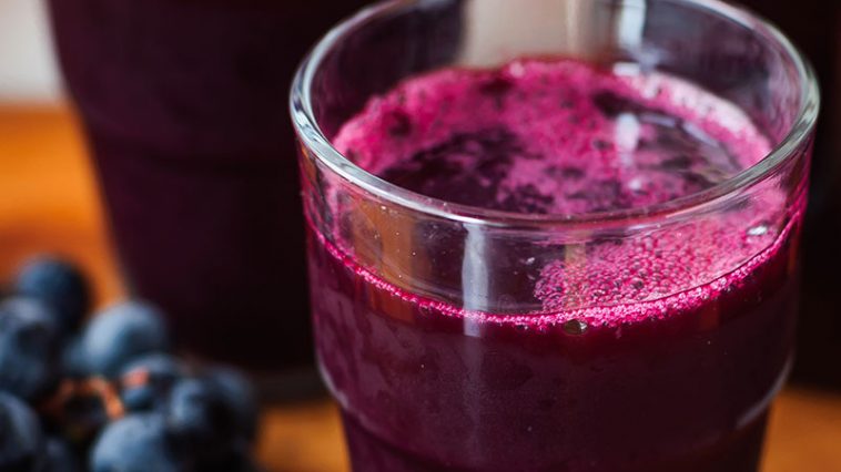 Grape Juice Ups Good Cholesterol Levels