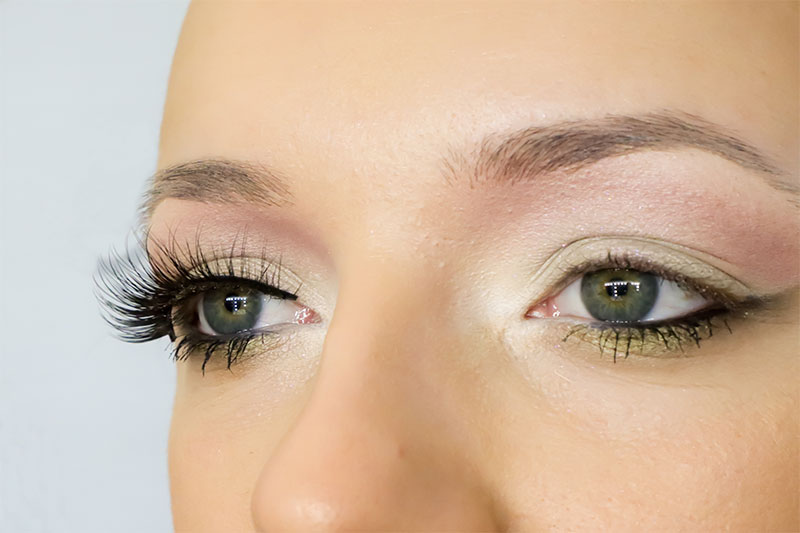 Careful With Eyelash Extensions