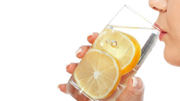 The Reason Why Starting Your Day With A Cup of Hot Lemon Water Is The Best Idea Ever!