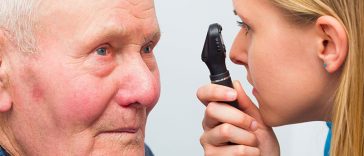 These Are The First Symptoms Of Age-Related Cataract