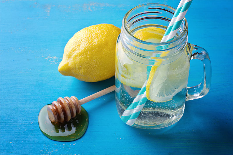 7 Reasons Why Lemon and Honey Water is Incredibly Good for Your Health