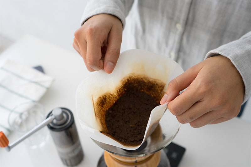 You Don’t Check Your Coffee Grounds In The Middle Of The Brew