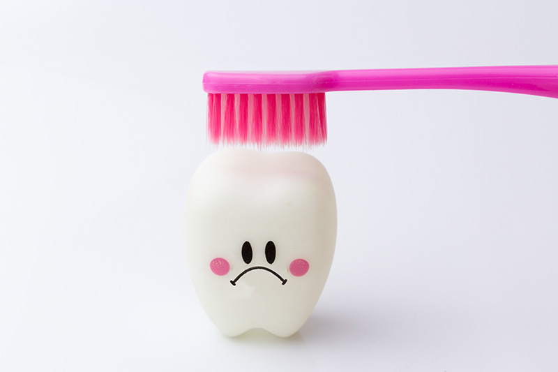 If you are making these 9 common dental hygiene mistakes you need to avoid them now