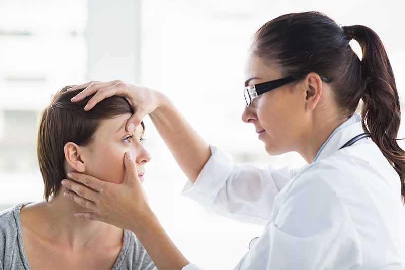 There Are Signs To Look For In Your Eyes That Mean You Must Get Your Lungs Checked