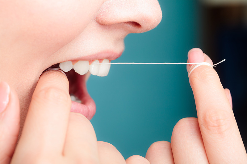 Use dental floss white healthy teeth