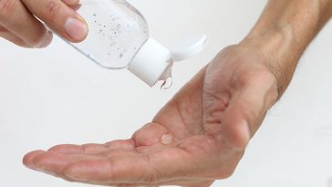 Read This Before Using Hand Sanitizer Again, It Could Happen To You