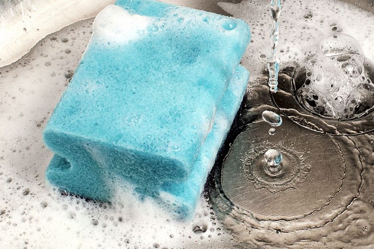 15 Clever Uses For Ordinary Kitchen Sponges You Must Try Out For