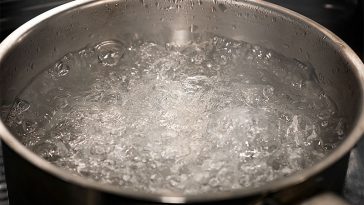 This Is The Reason Why You Should Never Boil The Same Water Twice