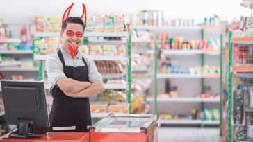 12 Things Your Grocer Doesn't Want You to Know