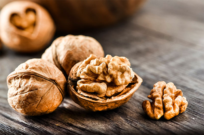 Walnuts healthy foods